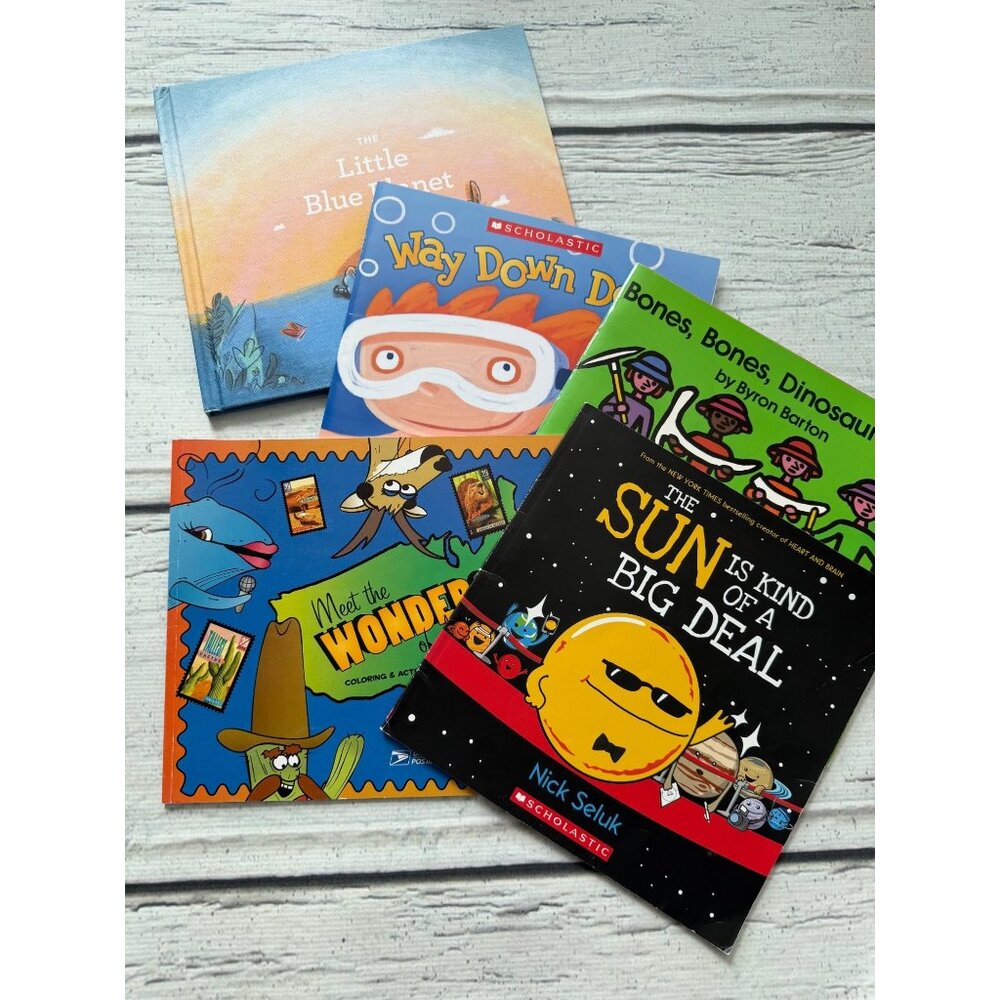 Set of 5 science books-young readers